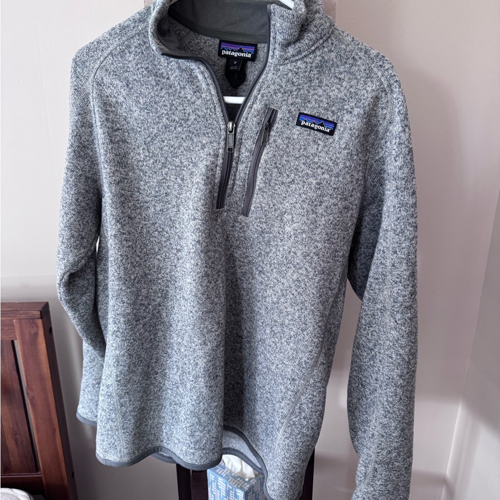 Patagonia Heathered Gray Fleece Jacket